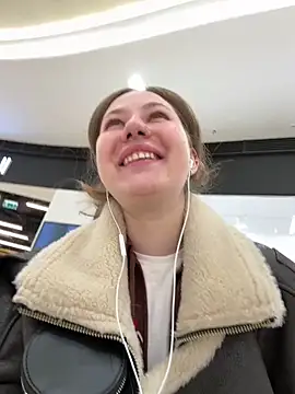 AsynaYuuki online show from March 2026 10:43:02 AM