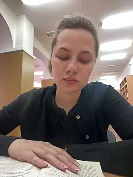 AsynaYuuki online show from March 2026 12:24:01 PM