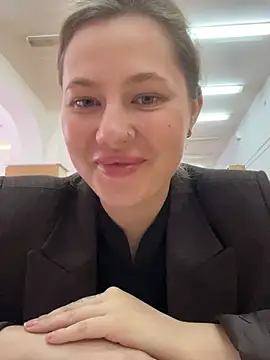 AsynaYuuki online show from March 2026 10:23:02 AM