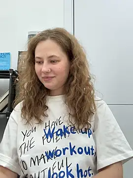 AsynaYuuki online show from March 2026 07:04:01 PM