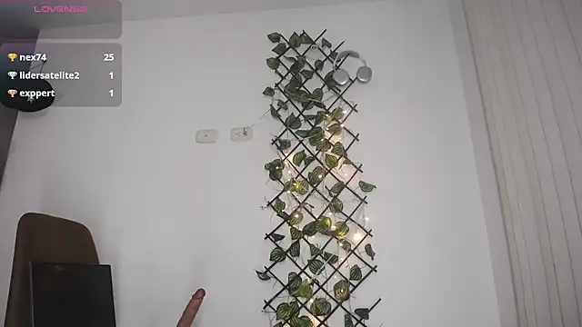 Luis prince  online show from April 2026 11:28:01 PM