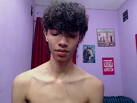 bigcock twinks online show from March 2026 06:43:01 PM