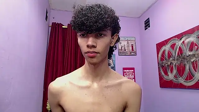 bigcock twinks online show from April 2026 07:17:01 PM