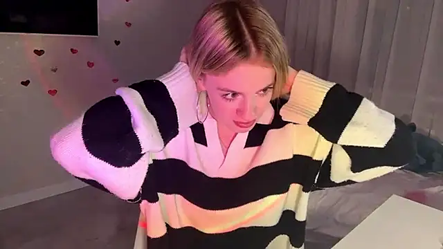 Between Eeys online show from February 2026 03:12:02 PM