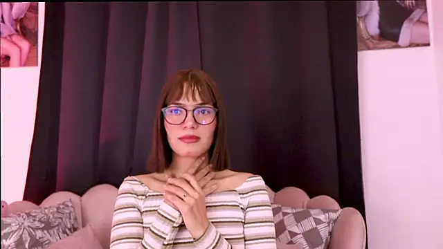 Snapshot of dakotacollins_ chatting on June 2026 04:40:02 AM dakotacollins online show from June 2026 04:40:02 AM