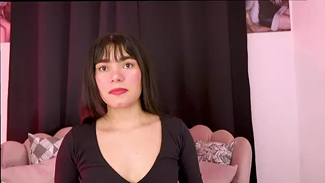 dakotacollins  online show from May 2026 02:04:01 AM