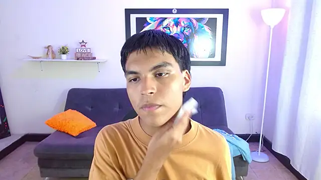 Maecum18 online show from March 2026 10:07:02 PM