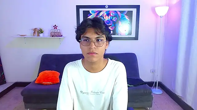 Maecum18 online show from March 2026 08:27:02 PM