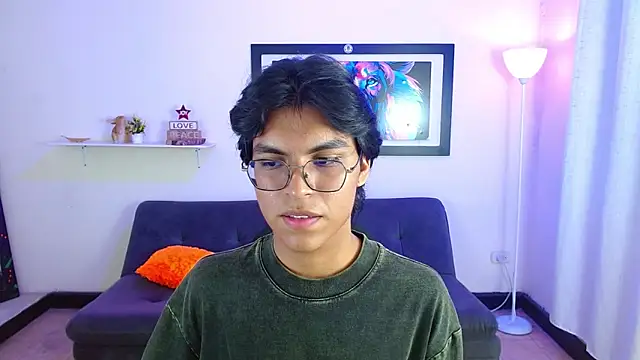 Maecum18 online show from March 2026 09:31:01 PM