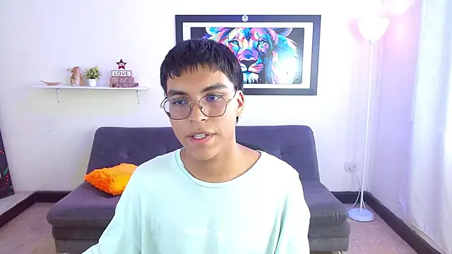 Maecum18 online show from March 2026 09:06:01 PM