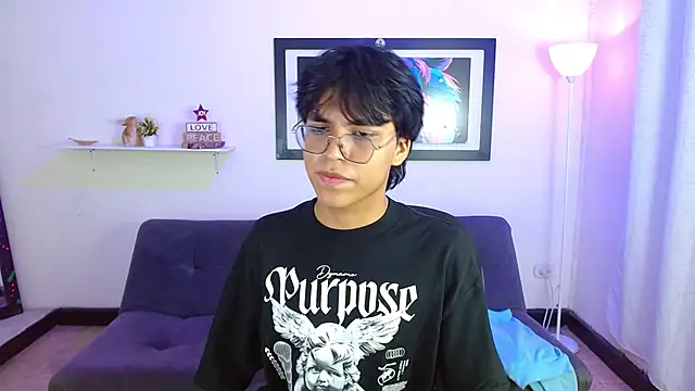 Maecum18 online show from February 2026 08:42:01 PM