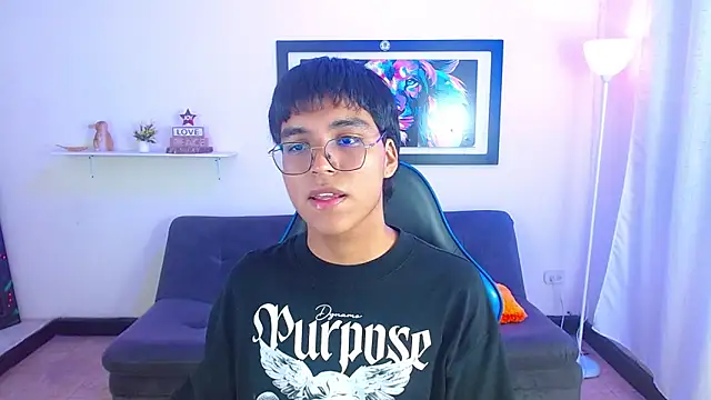 Maecum18 online show from April 2026 08:46:02 PM