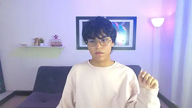 Maecum18 online show from February 2026 10:21:01 PM