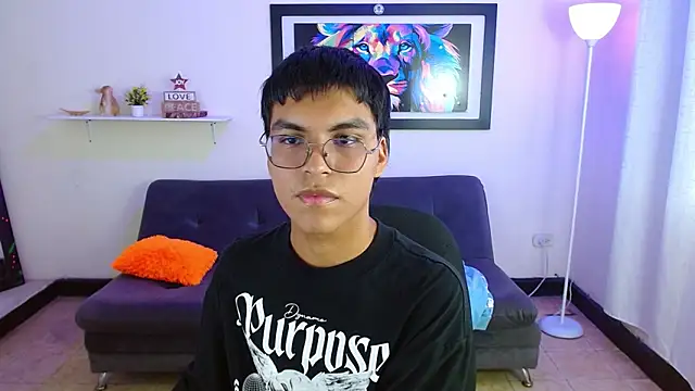 Maecum18 online show from March 2026 09:49:02 PM