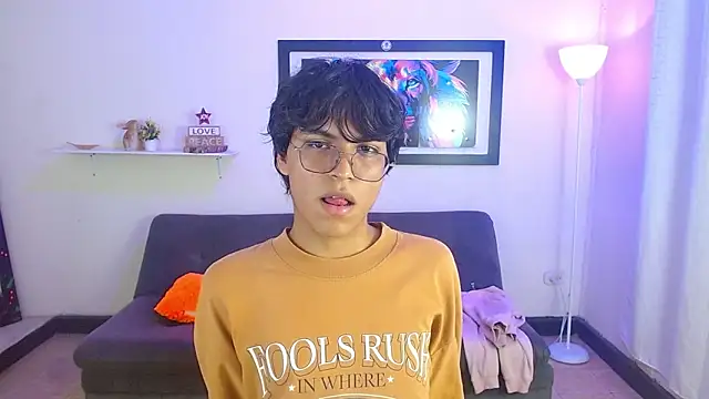 Maecum18 online show from February 2026 09:26:01 PM