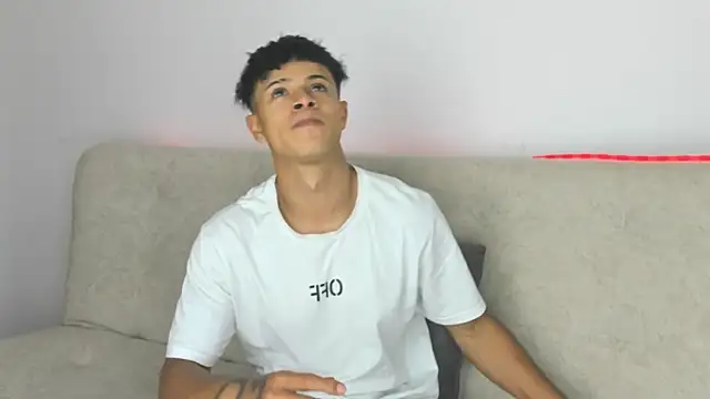  Alex Colton online show from April 2026 10:18:02 PM