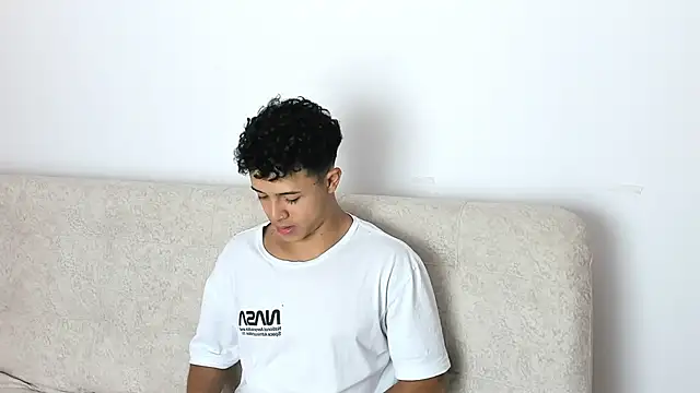 Snapshot of _Alex_Colton chatting on January 2026 10:08:01 PM Alex Colton online show from January 2026 10:08:01 PM