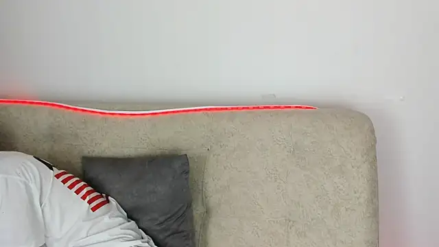 Snapshot of _Alex_Colton chatting on March 2026 10:10:02 PM Alex Colton online show from March 2026 10:10:02 PM