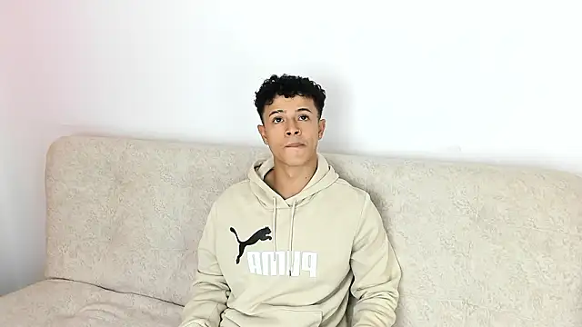 Snapshot of _Alex_Colton chatting on February 2026 10:04:02 PM Alex Colton online show from February 2026 10:04:02 PM