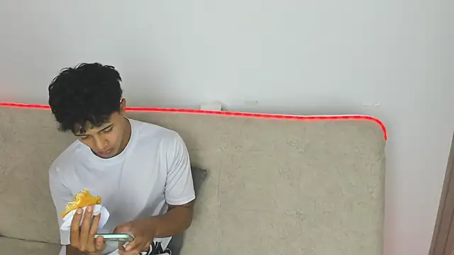  Alex Colton online show from April 2026 10:26:02 PM