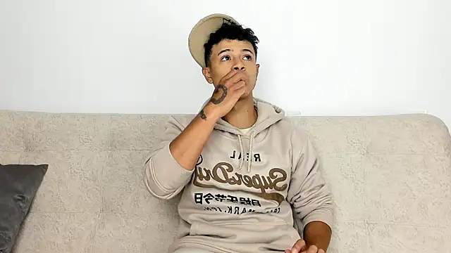 Snapshot of _Alex_Colton chatting on February 2026 11:27:02 PM Alex Colton online show from February 2026 11:27:02 PM