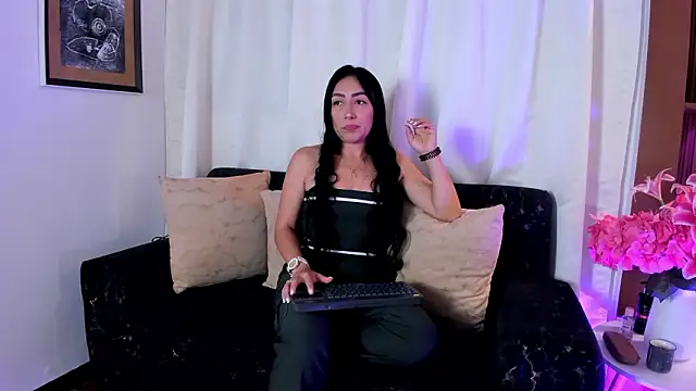 Mia Davis   online show from March 2026 11:51:01 AM