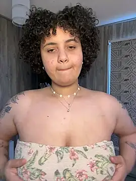 BabyChanntal online show from April 2026 08:05:01 PM