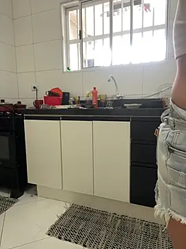 Renataalves online show from May 2026 03:10:02 PM