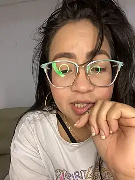 alisbloom online show from February 2026 05:10:02 AM