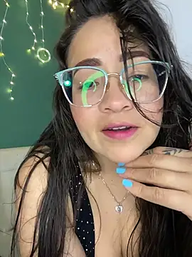 alisbloom online show from March 2026 06:12:01 PM