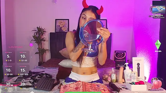 Petite pepper online show from May 2026 03:15:01 AM