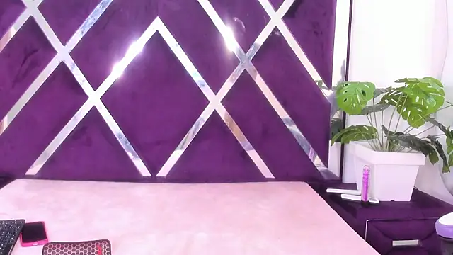 marcyasm online show from February 2026 08:39:01 PM