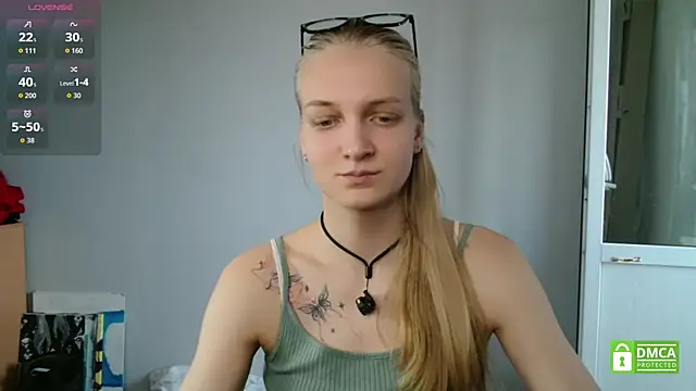 Snapshot of Alex-wer chatting on June 2026 08:12:01 AM Alex-wer online show from June 2026 08:12:01 AM