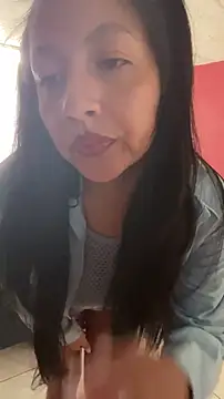 Bamby08 online show from May 2026 05:34:02 PM