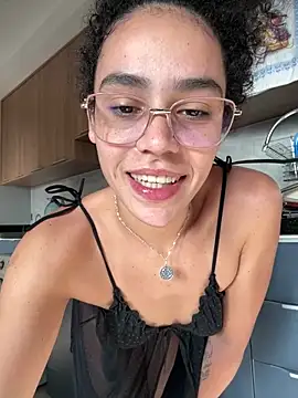 SirenStell0 online show from April 2026 06:53:02 PM