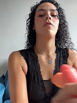 SirenStell0 online show from February 2026 05:03:02 PM