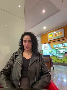 SirenStell0 online show from March 2026 06:35:02 PM