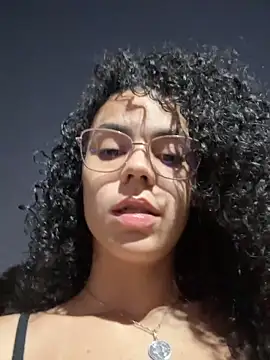 SirenStell0 online show from May 2026 09:11:02 PM