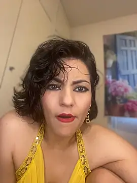 eva luz online show from June 2026 03:34:02 PM