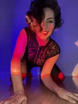 eva luz online show from January 2026 10:19:02 PM