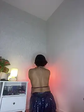 eva luz online show from February 2026 03:14:01 PM