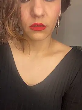 eva luz online show from April 2026 02:56:01 PM