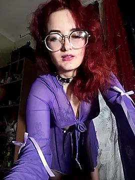 Persefoha online show from April 2026 09:07:01 PM