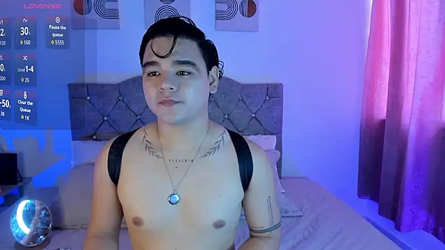 Snapshot of NoahVance chatting on February 2026 03:01:02 PM NoahVance online show from February 2026 03:01:02 PM