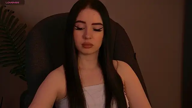 Snapshot of ArianaLim chatting on May 2026 02:52:01 PM ArianaLim online show from May 2026 02:52:01 PM