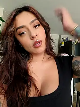 Snapshot of foxxy_lover chatting on May 2026 04:32:01 PM foxxy lover online show from May 2026 04:32:01 PM