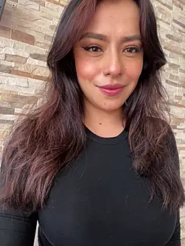 foxxy lover online show from February 2026 04:40:01 PM