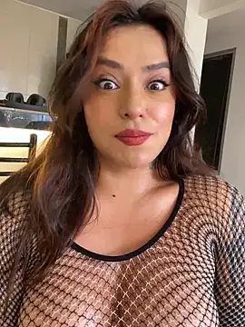 foxxy lover online show from April 2026 06:14:02 PM