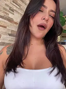 foxxy lover online show from February 2026 04:07:01 PM