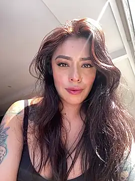 foxxy lover online show from February 2026 03:34:02 PM